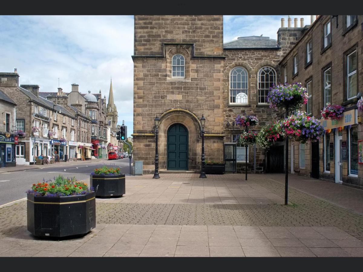 Exclusive Private Double Room, En-Suite Wet Room Private Entrance Forres Exterior foto